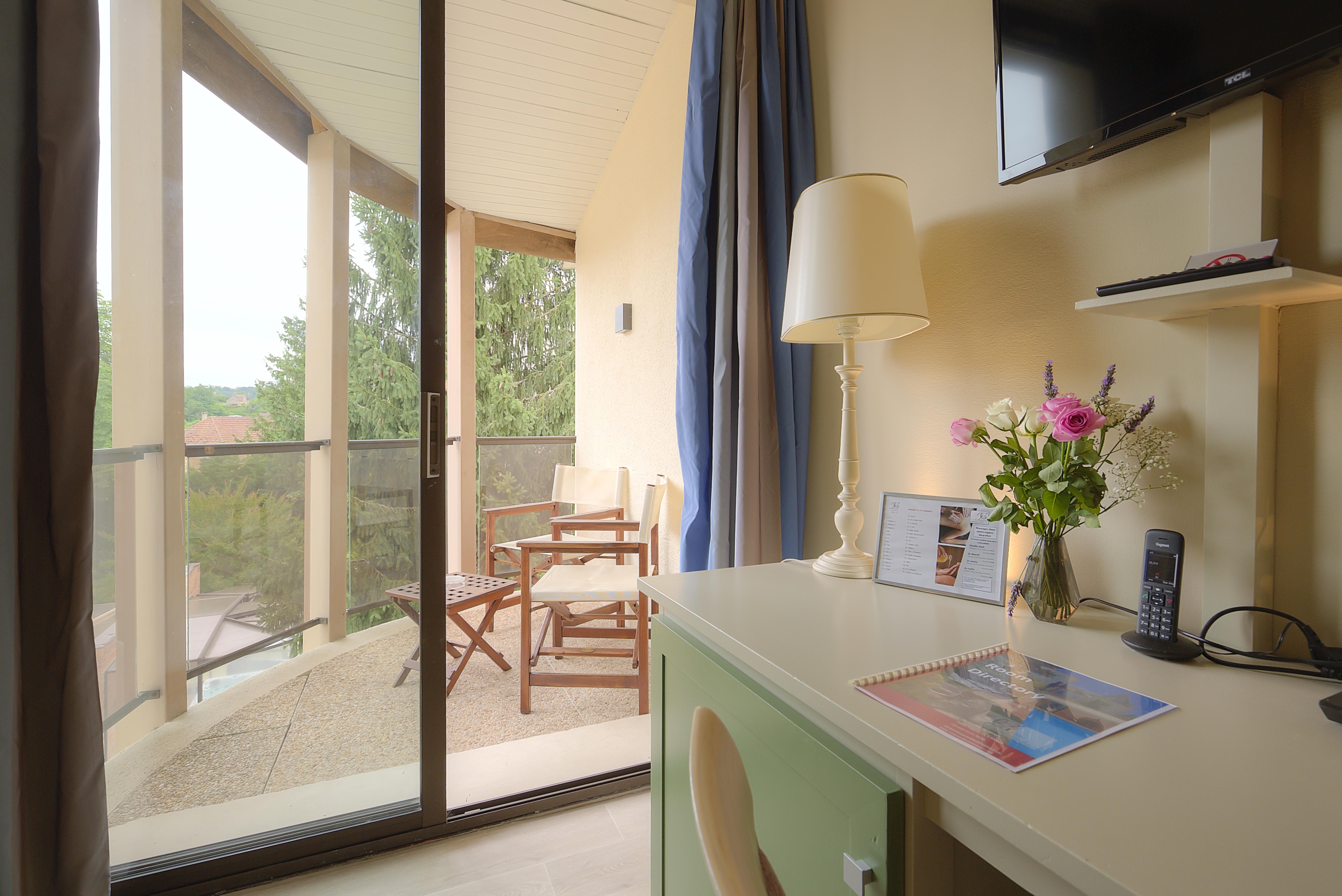 Au Grand Hotel De Sarlat - Pavillon De Selves ภายนอก รูปภาพ