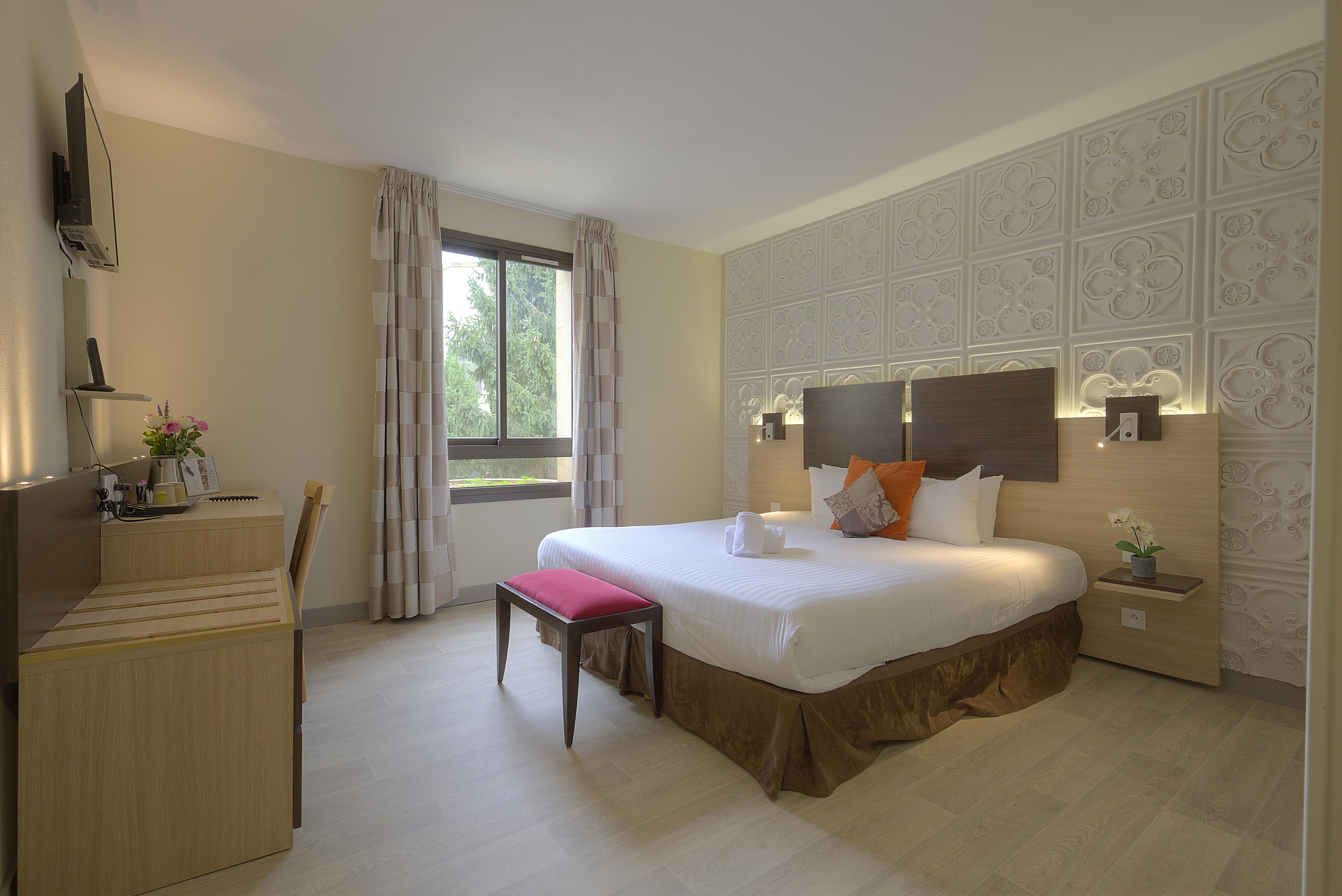 Au Grand Hotel De Sarlat - Pavillon De Selves ภายนอก รูปภาพ