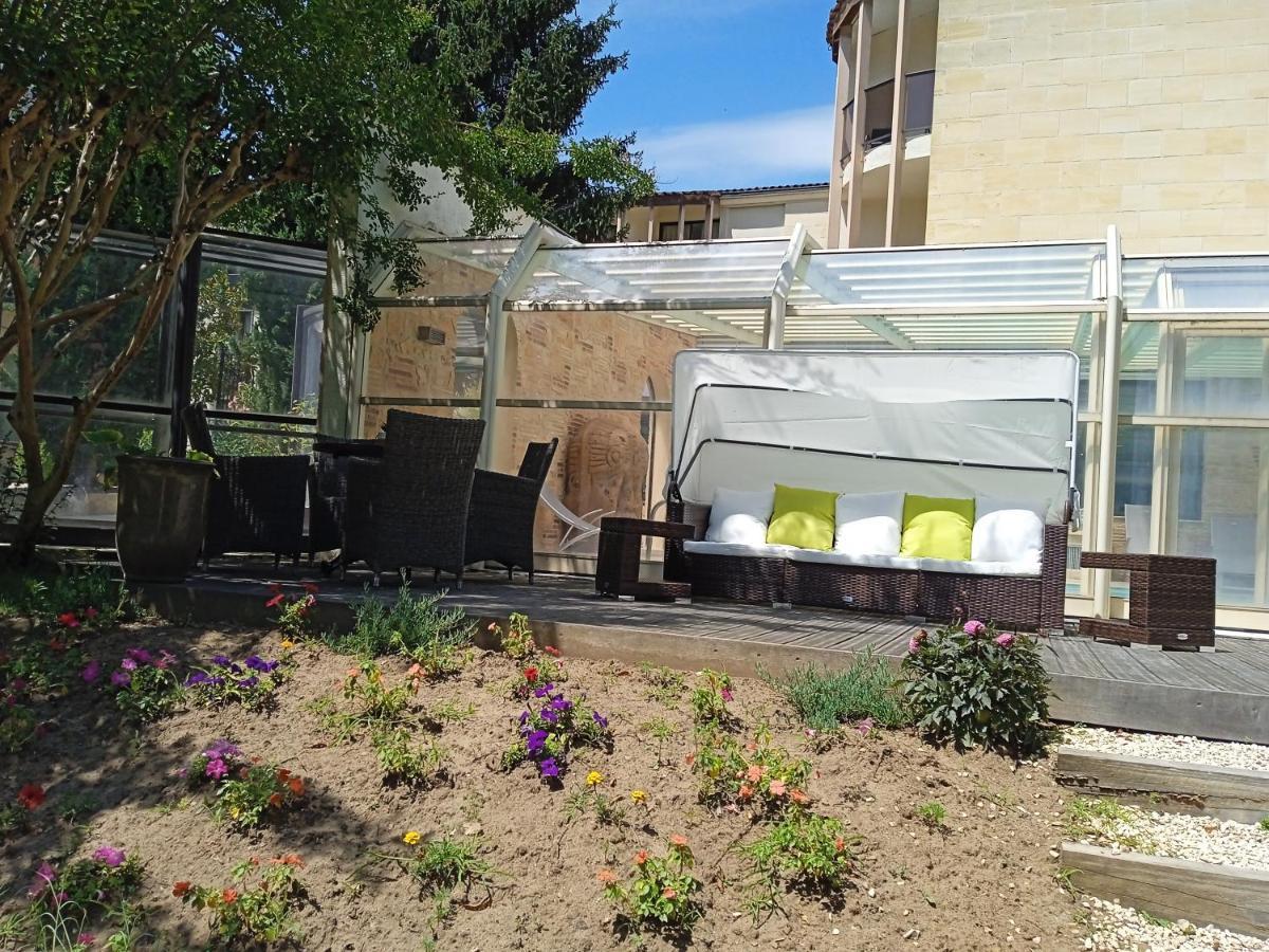 Au Grand Hotel De Sarlat - Pavillon De Selves ภายนอก รูปภาพ